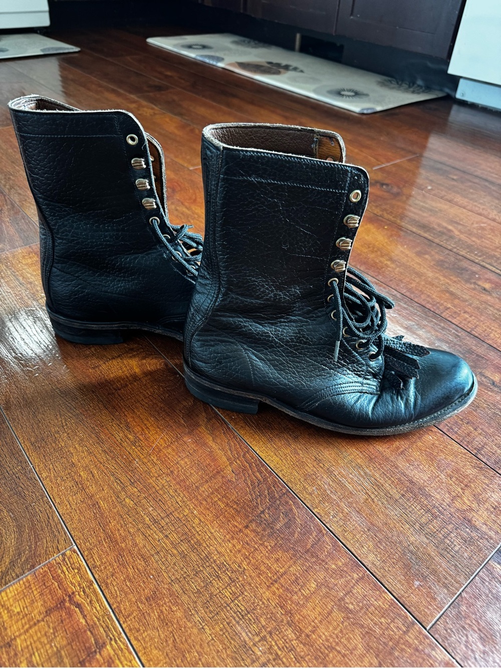 Men's Black Lace-Up Leather Boots